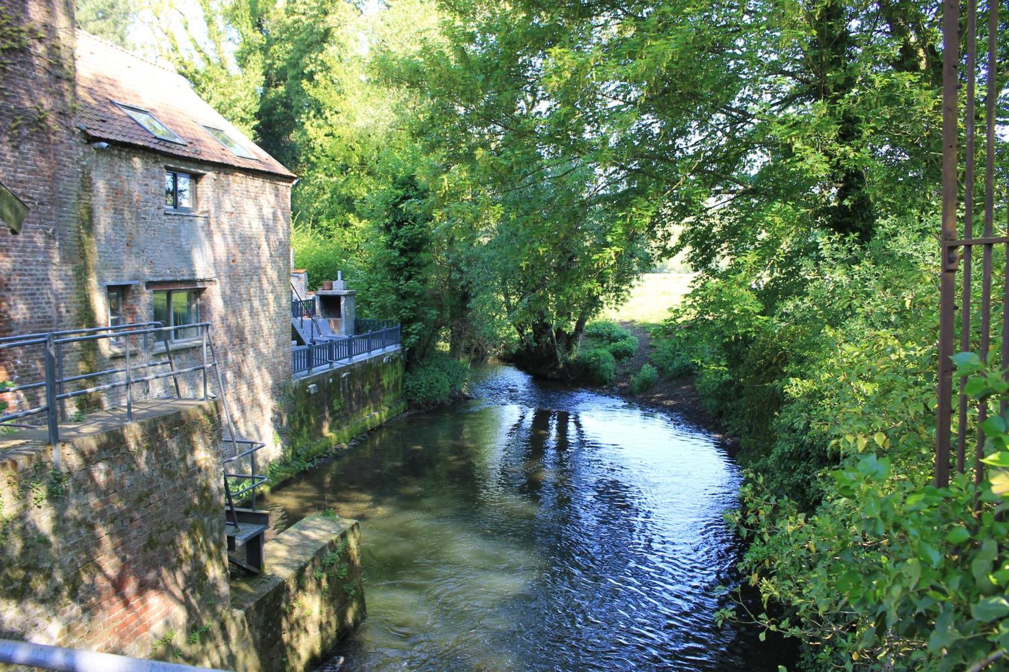 Logis Hotel-Restaurant - Le Moulin D'Artres Luaran gambar