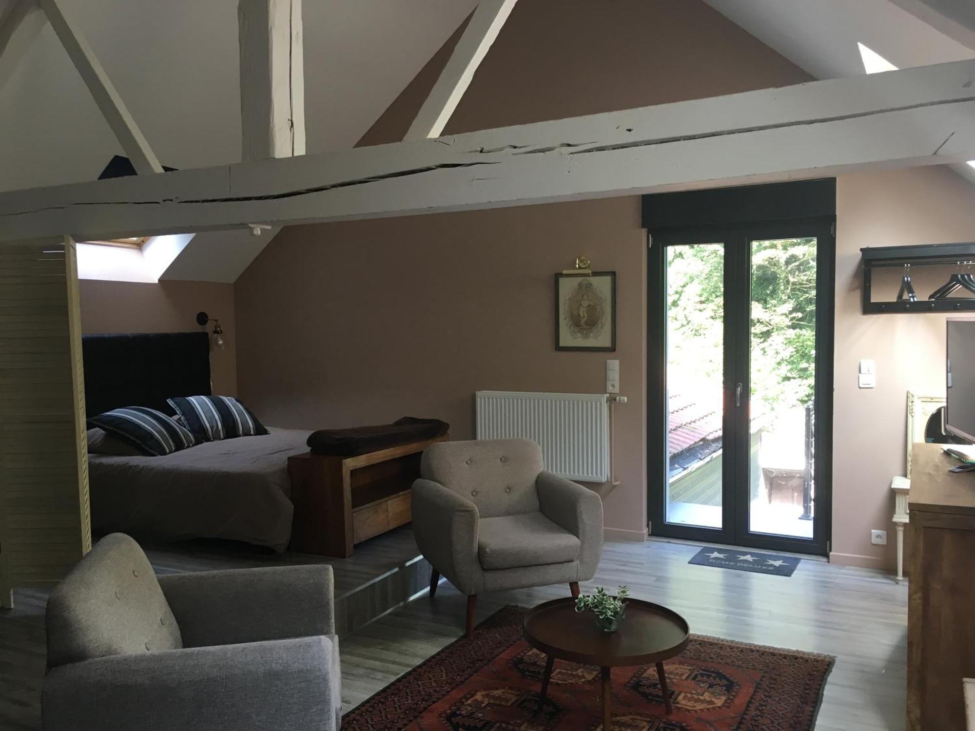 Logis Hotel-Restaurant - Le Moulin D'Artres Luaran gambar