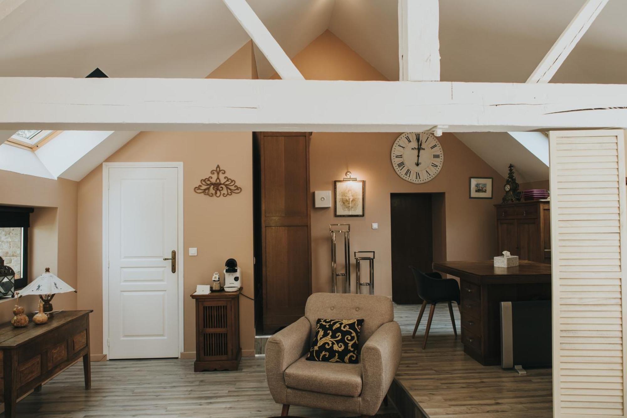 Logis Hotel-Restaurant - Le Moulin D'Artres Luaran gambar