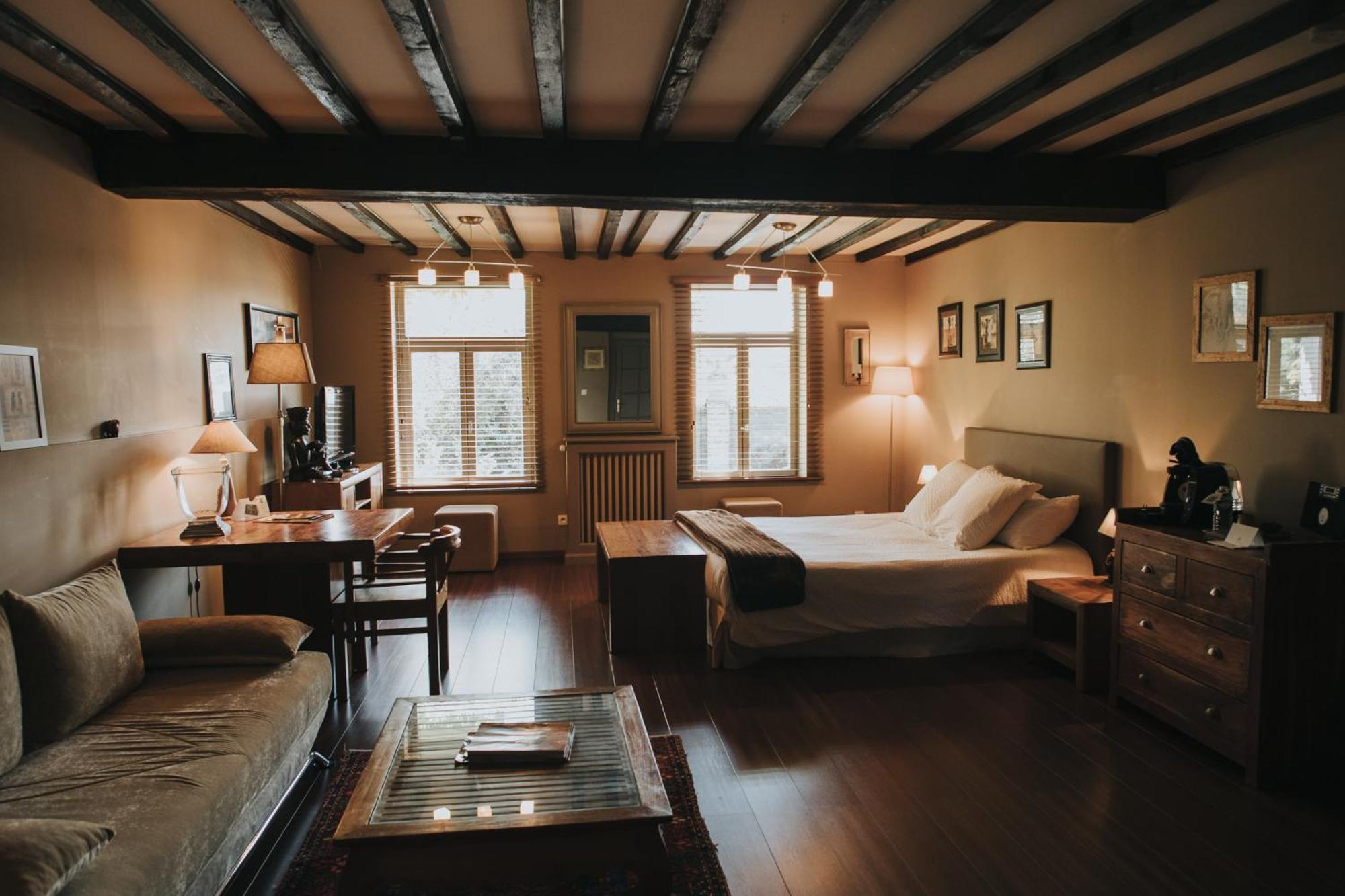 Logis Hotel-Restaurant - Le Moulin D'Artres Luaran gambar
