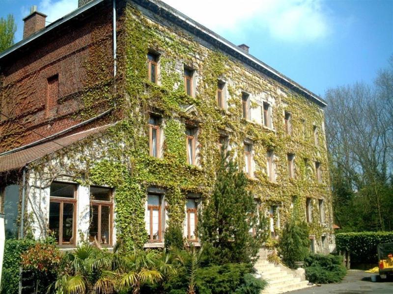 Logis Hotel-Restaurant - Le Moulin D'Artres Luaran gambar